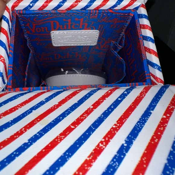 Von Dutch Unisex Magnetic Crossbody Vertical Box Bag - Picture 8 of 8